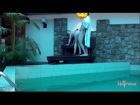 ❤️ Il capo invita la cameriera alla piscina, ma non poteva resistere a un caldo ❌ Pornoal it.pornoreino-com.ru ❌